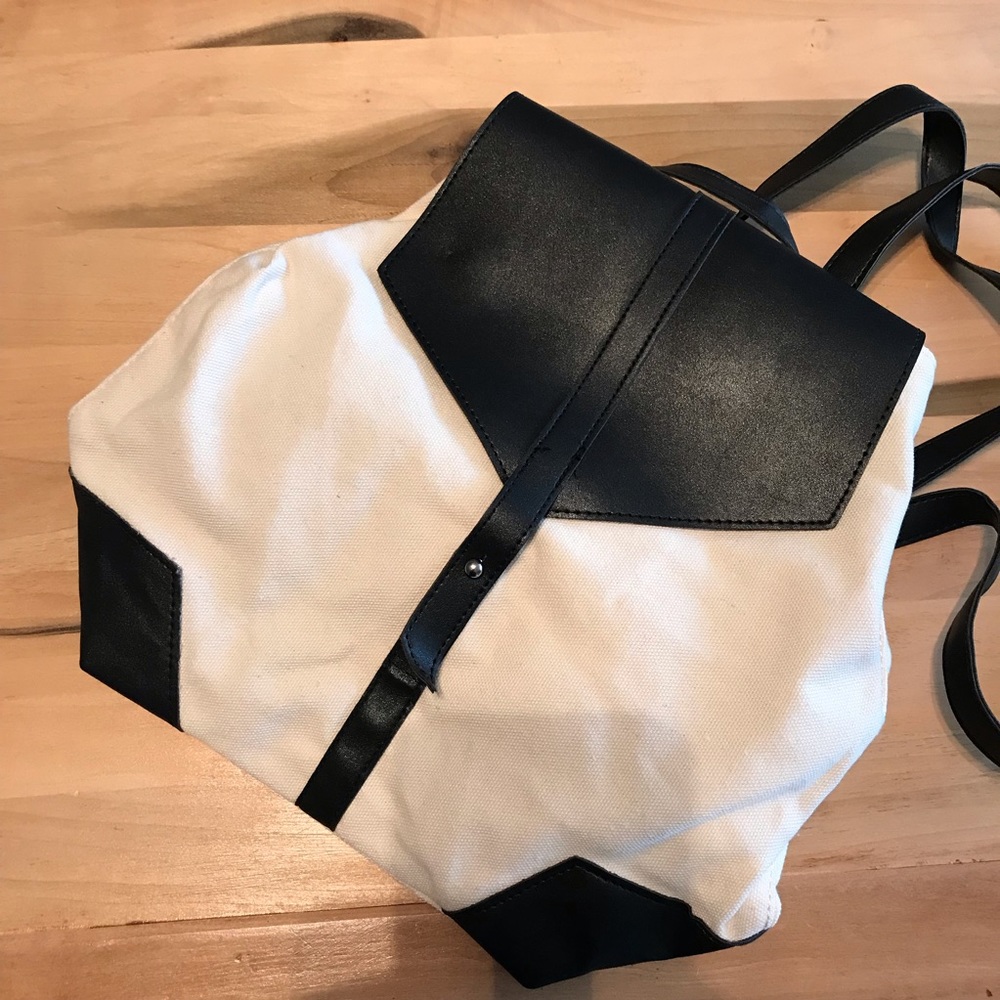 Deux Lux backpack
